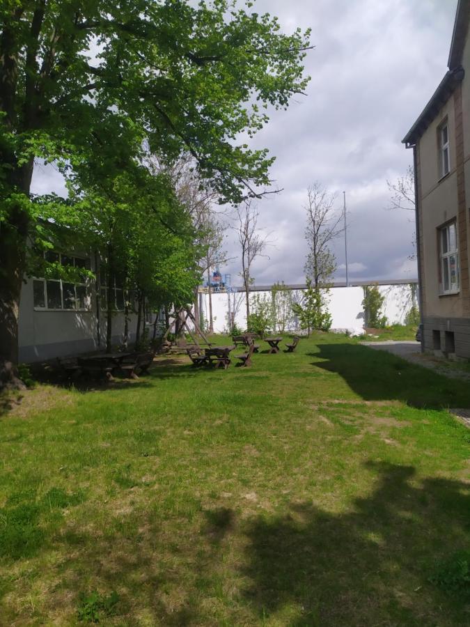 Feniks Pokoje Goscinne Malbork Exterior foto